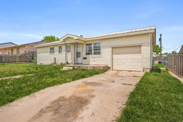 $125,000 | 709 East 14th Avenue, Pampa, TX 79065
