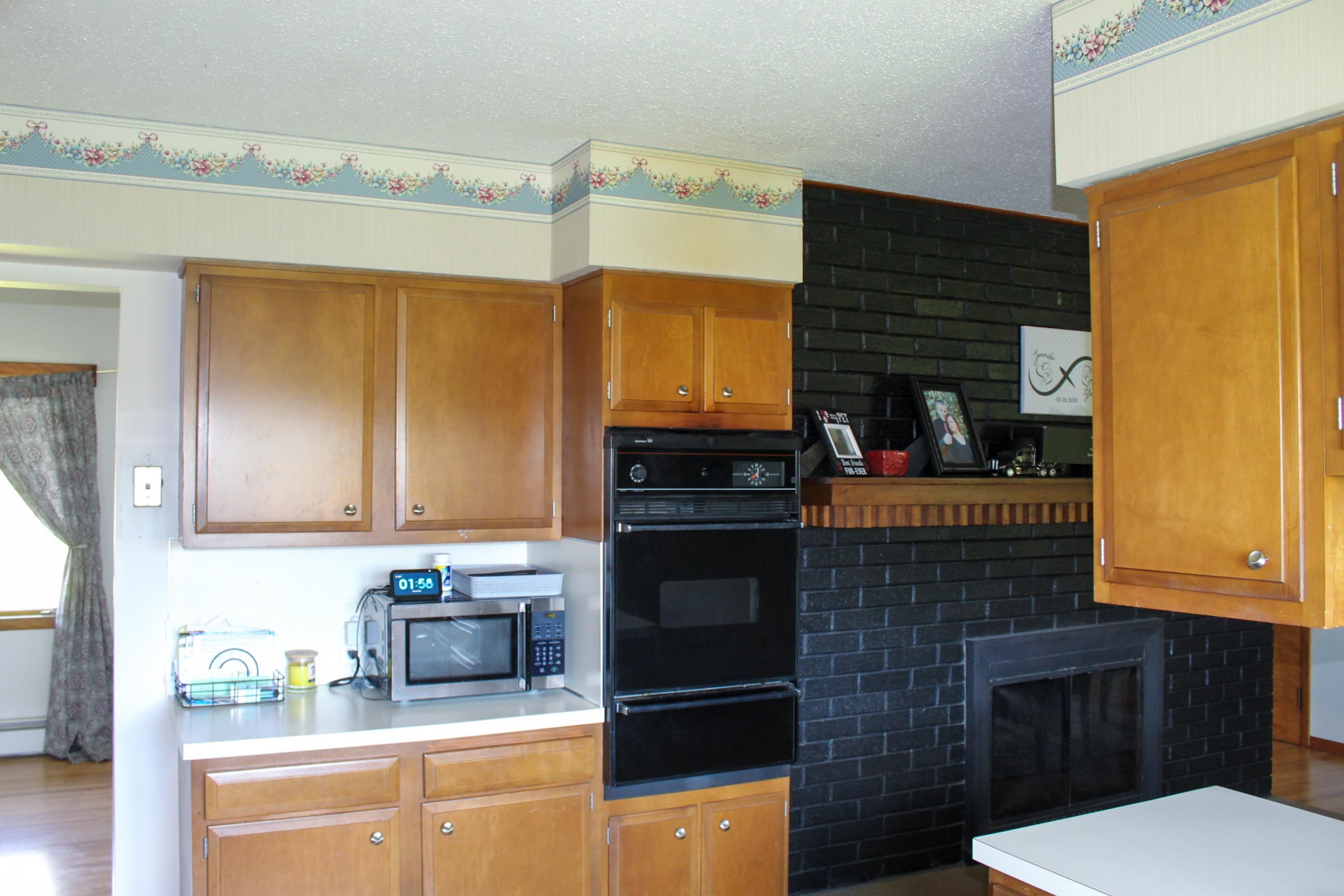 2011 West Stanley Road Mount Morris, MI 48458 - Photo 9 of 32