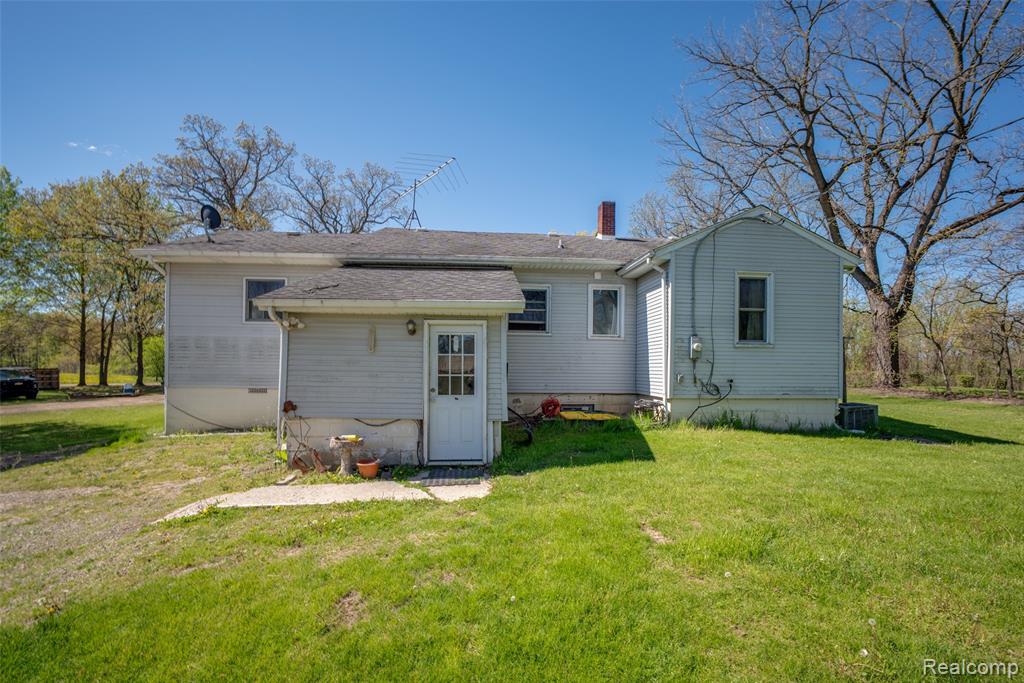 840 West Rose Center Road Holly, MI 48442 - Photo 21 of 26