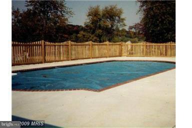 10530 Dublin Road Walkersville, MD 21793 - Photo 25 of 30 Pool Area