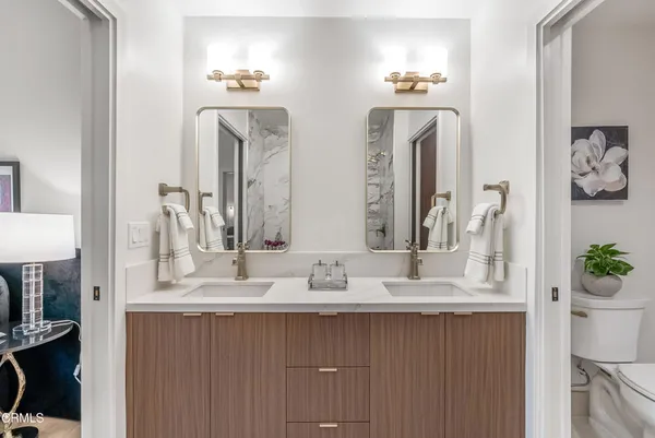 $1,250,000 | 139 South Oak Knoll Avenue, Unit 302, Pasadena, CA 91101