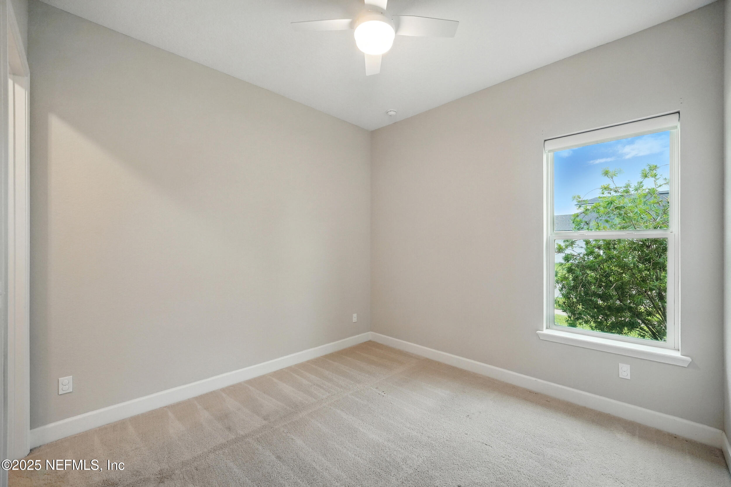 121 Pine Manor Drive Jacksonville, FL 32081 - Photo 16 of 41 Bedroom 3