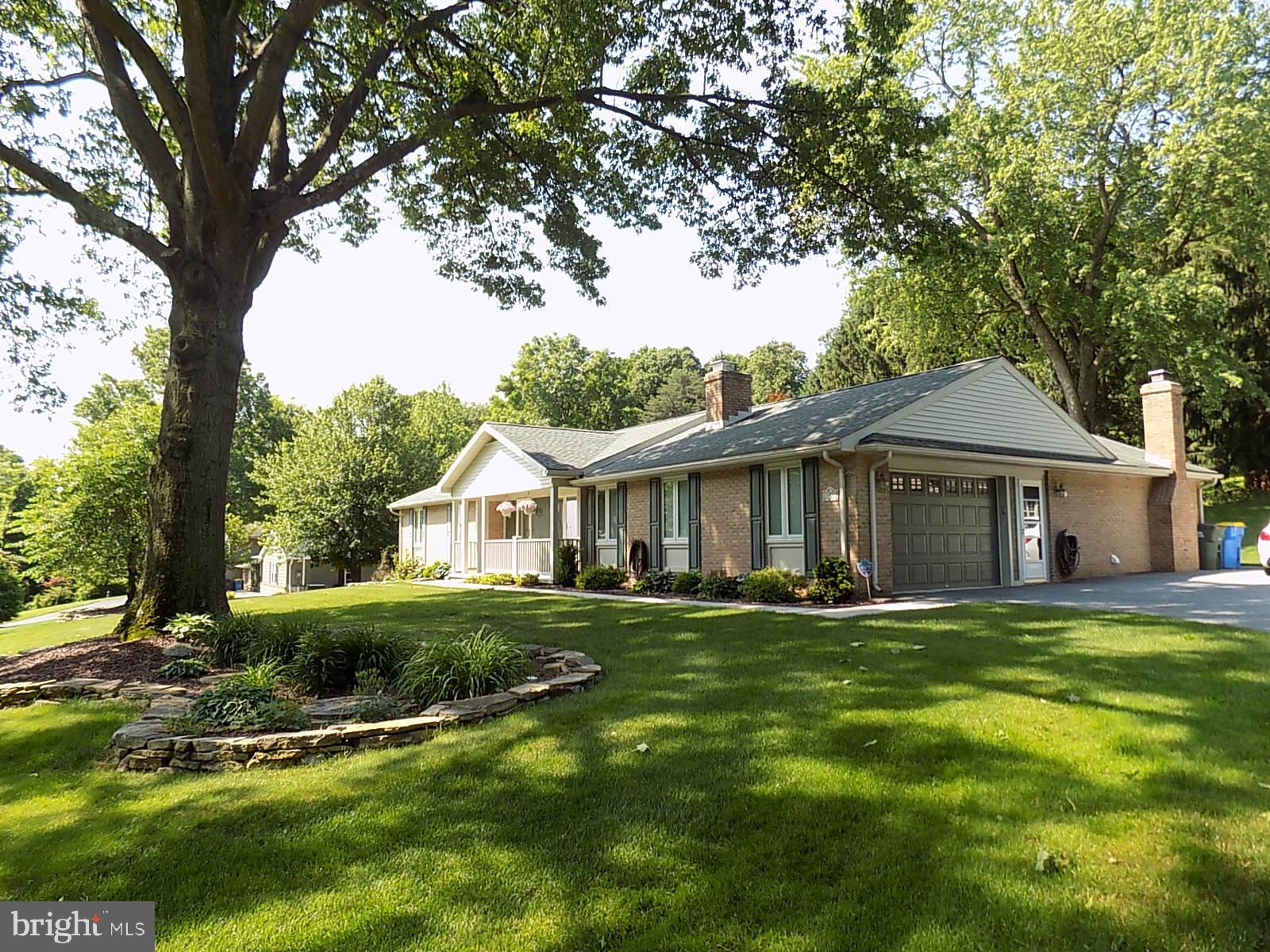 1970 Alcott Road York, PA 17406 - Photo 2 of 64 Gallery Image 2