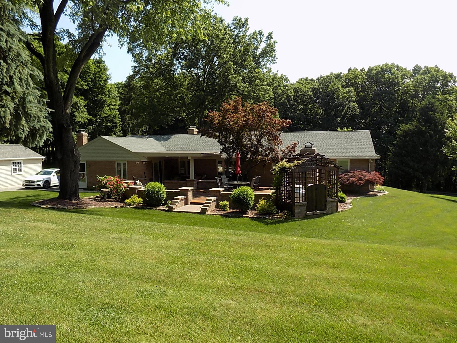 1970 Alcott Road York, PA 17406 - Photo 15 of 64 Gallery Image 15