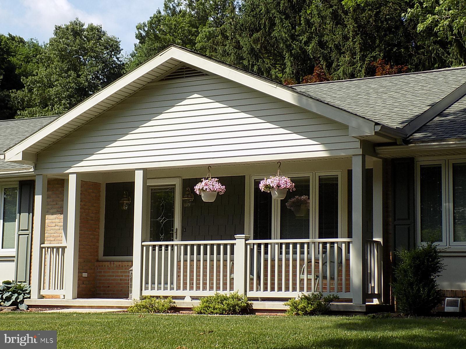 1970 Alcott Road York, PA 17406 - Photo 3 of 64 Gallery Image 3