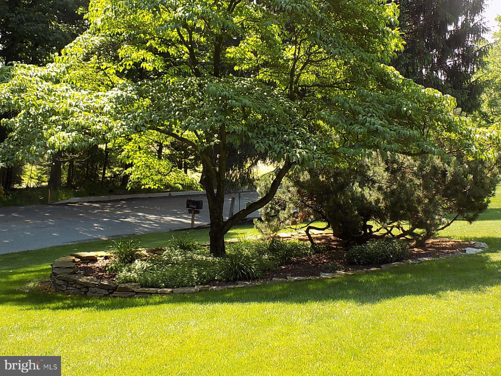1970 Alcott Road York, PA 17406 - Photo 4 of 64 Gallery Image 4