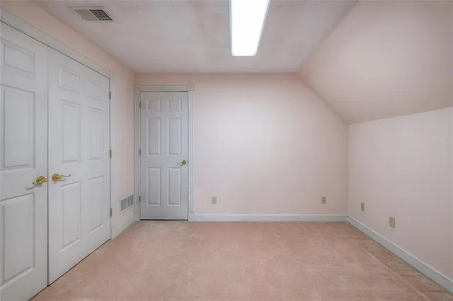 $575,000 | 13023 Pratt Road, Lee's Summit, MO 64082