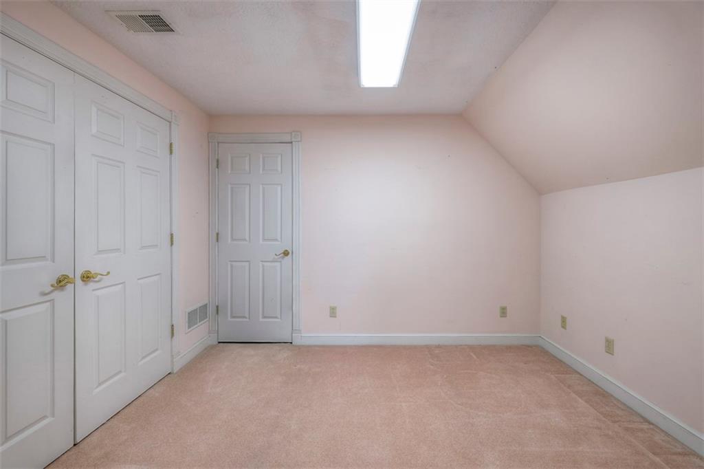 13023 Pratt Road Lee's Summit, MO 64082 - Photo 28 of 43