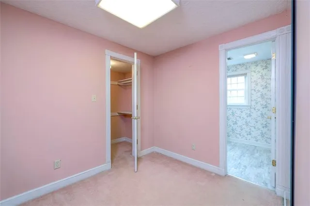 $575,000 | 13023 Pratt Road, Lee's Summit, MO 64082