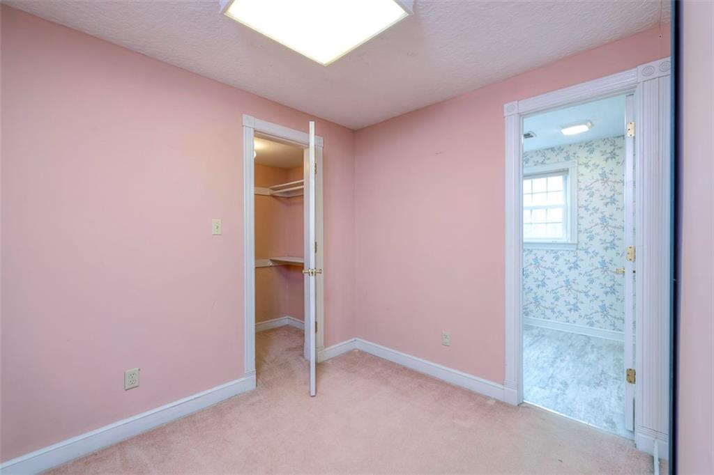 13023 Pratt Road Lee's Summit, MO 64082 - Photo 29 of 43