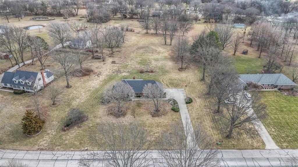 13023 Pratt Road Lee's Summit, MO 64082 - Photo 34 of 43