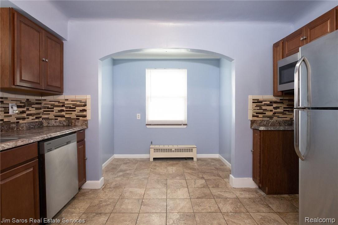 5769 Harvard Road Detroit, MI 48224 - Photo 5 of 9 6D6A1586-Edit.jpg