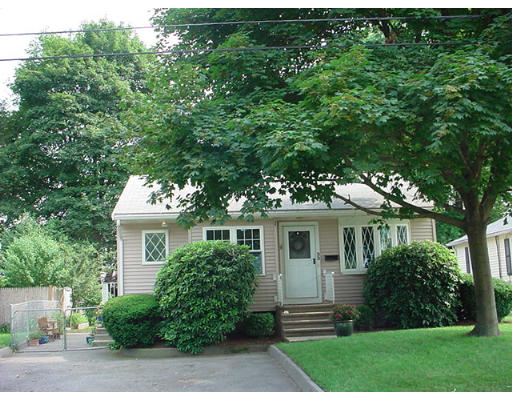 33 Thelma Road Framingham, MA 01702 - Photo 1 of 7 Gallery Image 1