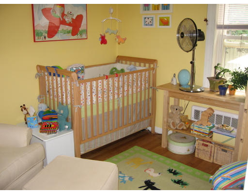 33 Thelma Road Framingham, MA 01702 - Photo 5 of 7 Gallery Image 5