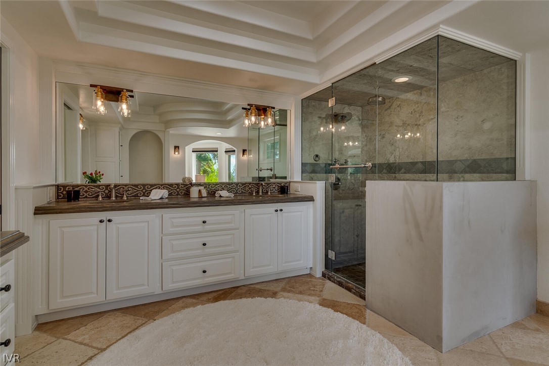 949 Fairview Boulevard Incline Village, NV 89451 - Photo 20 of 50 Primary Bath