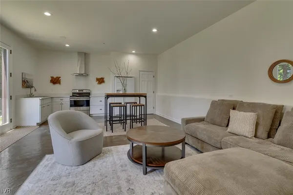 $8,450,000 | 949 Fairview Boulevard, Incline Village, NV 89451