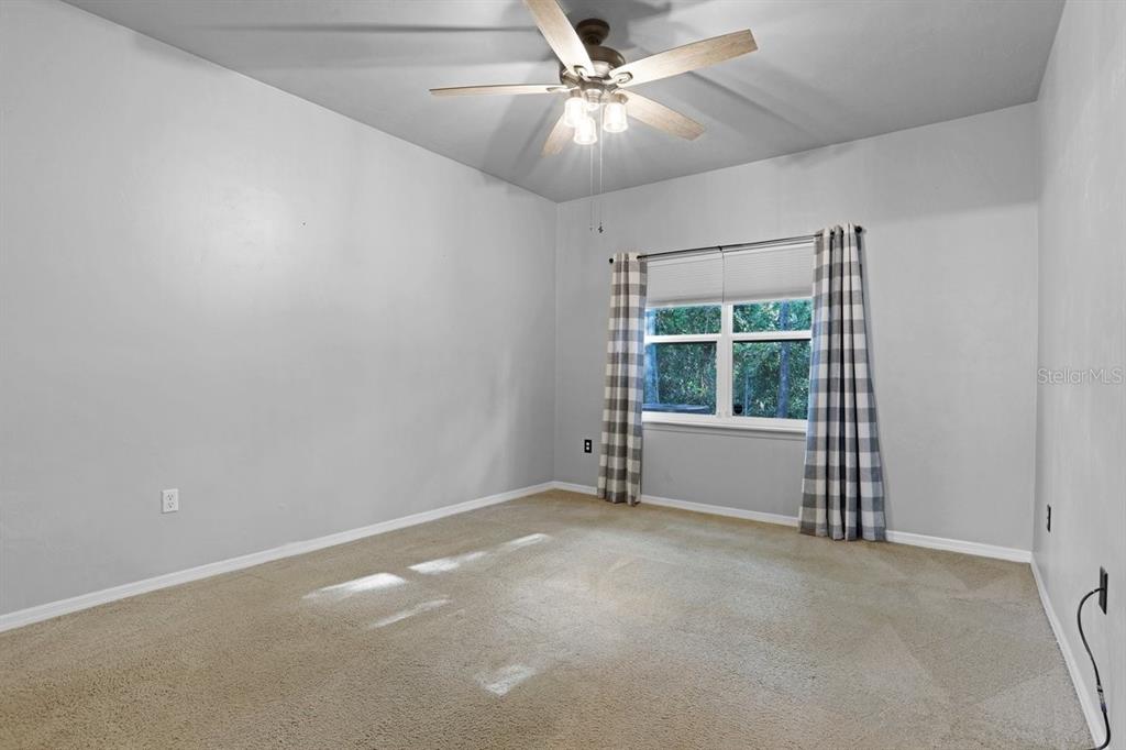 4700 Southwest Archer Road, Unit 23 Gainesville, FL 32608 - Photo 8 of 14 Master Suite