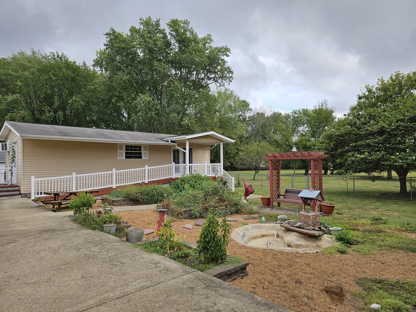 717 Airport Road Mount Vernon, IL 62864 - Photo 9 of 46 Gallery Image 9