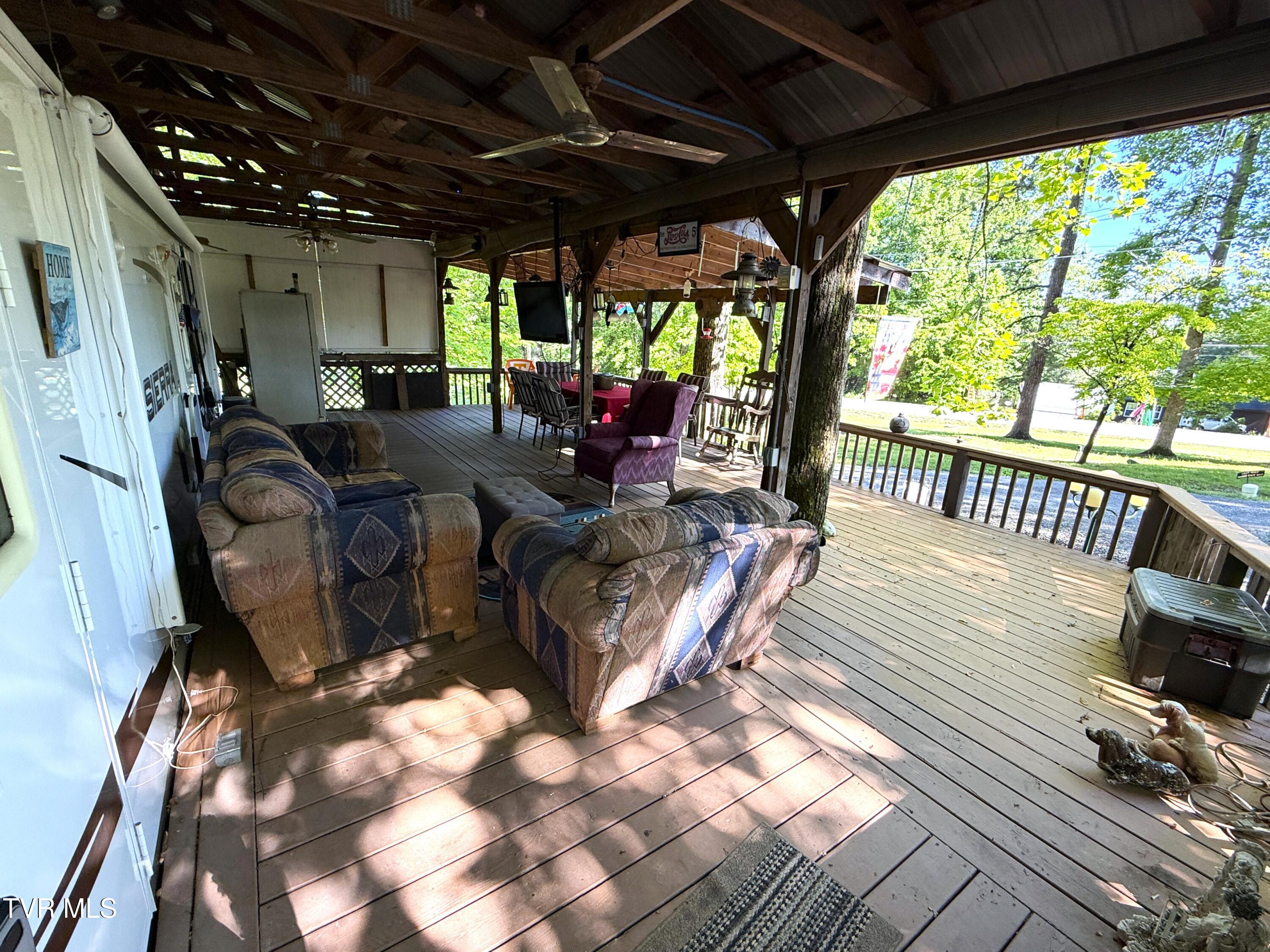605 Lily Way, Unit 3 Cosby, TN 37722 - Photo 17 of 21 16