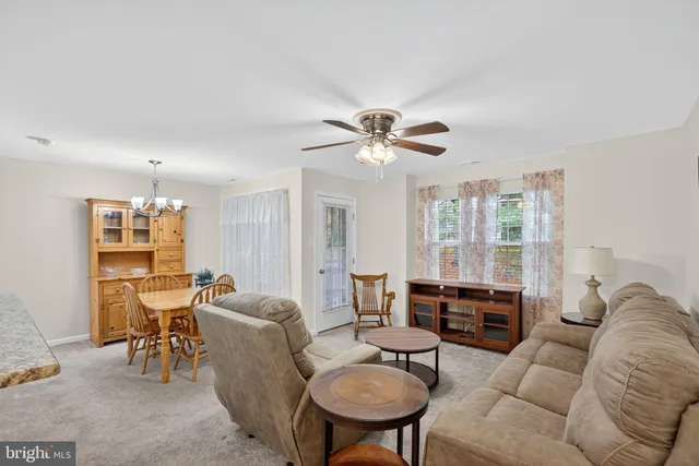 $1,800 | 511 Diamond Drive, Newtown, PA 18940