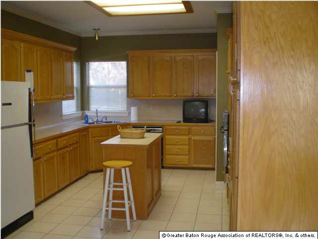 11414 Oak Point Avenue Baton Rouge, LA 70810 - Photo 12 of 21 Gallery Image 12