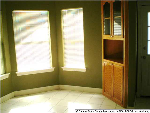 11414 Oak Point Avenue Baton Rouge, LA 70810 - Photo 19 of 21 Gallery Image 19