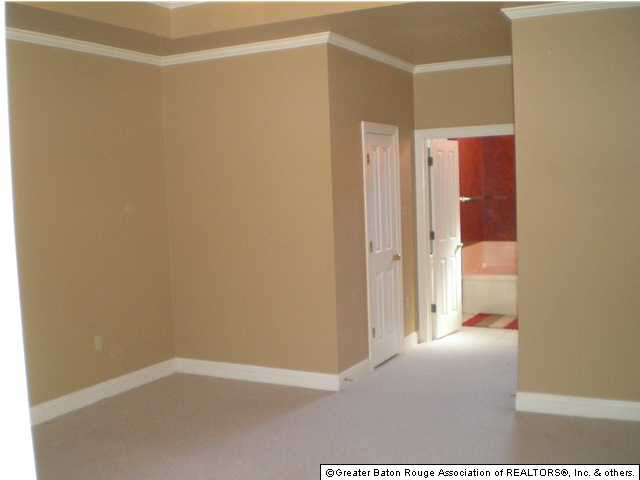 11414 Oak Point Avenue Baton Rouge, LA 70810 - Photo 8 of 21 Gallery Image 8