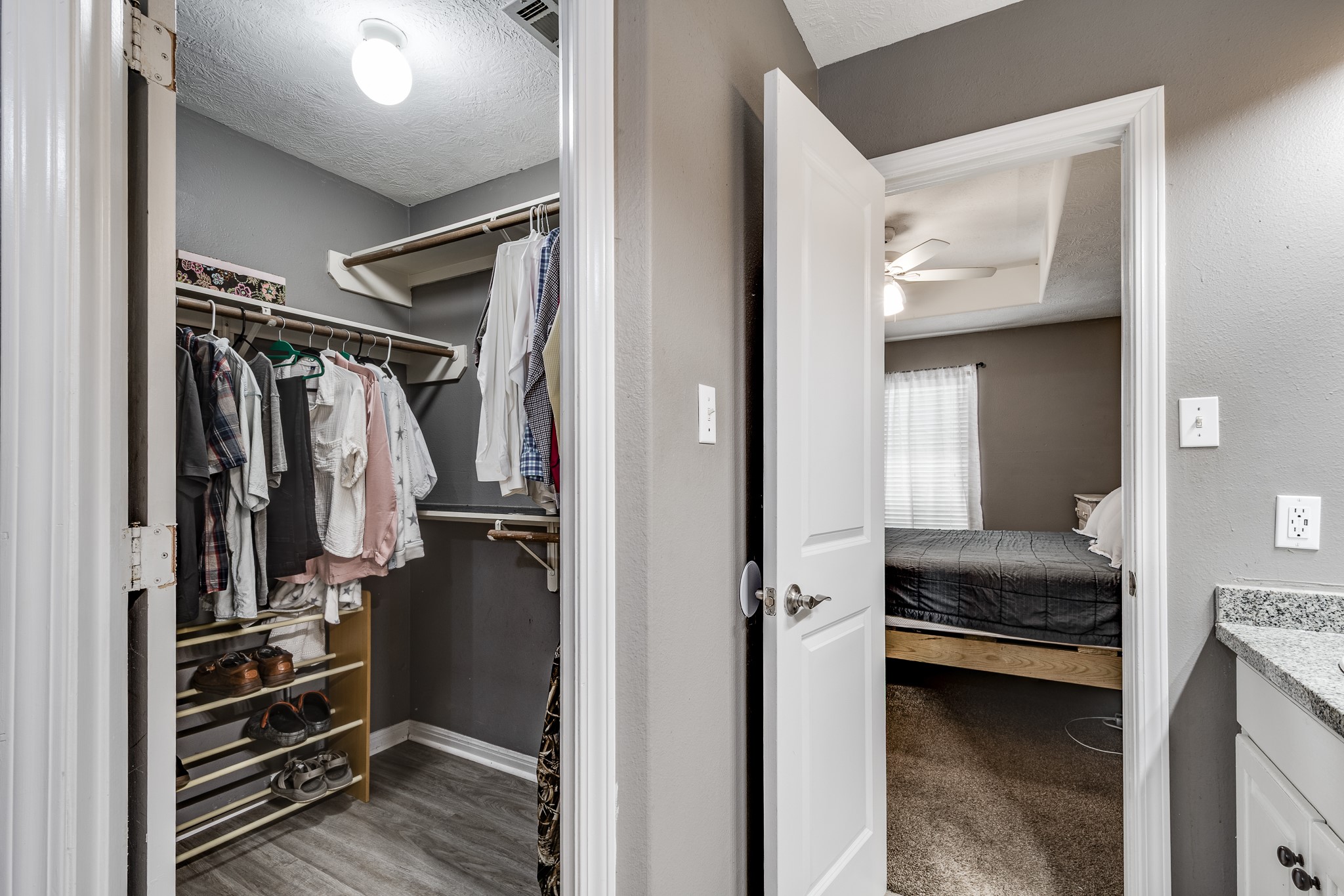 16392 Many Trees Lane Conroe, TX 77302 - Photo 21 of 33 Large walk-in closet