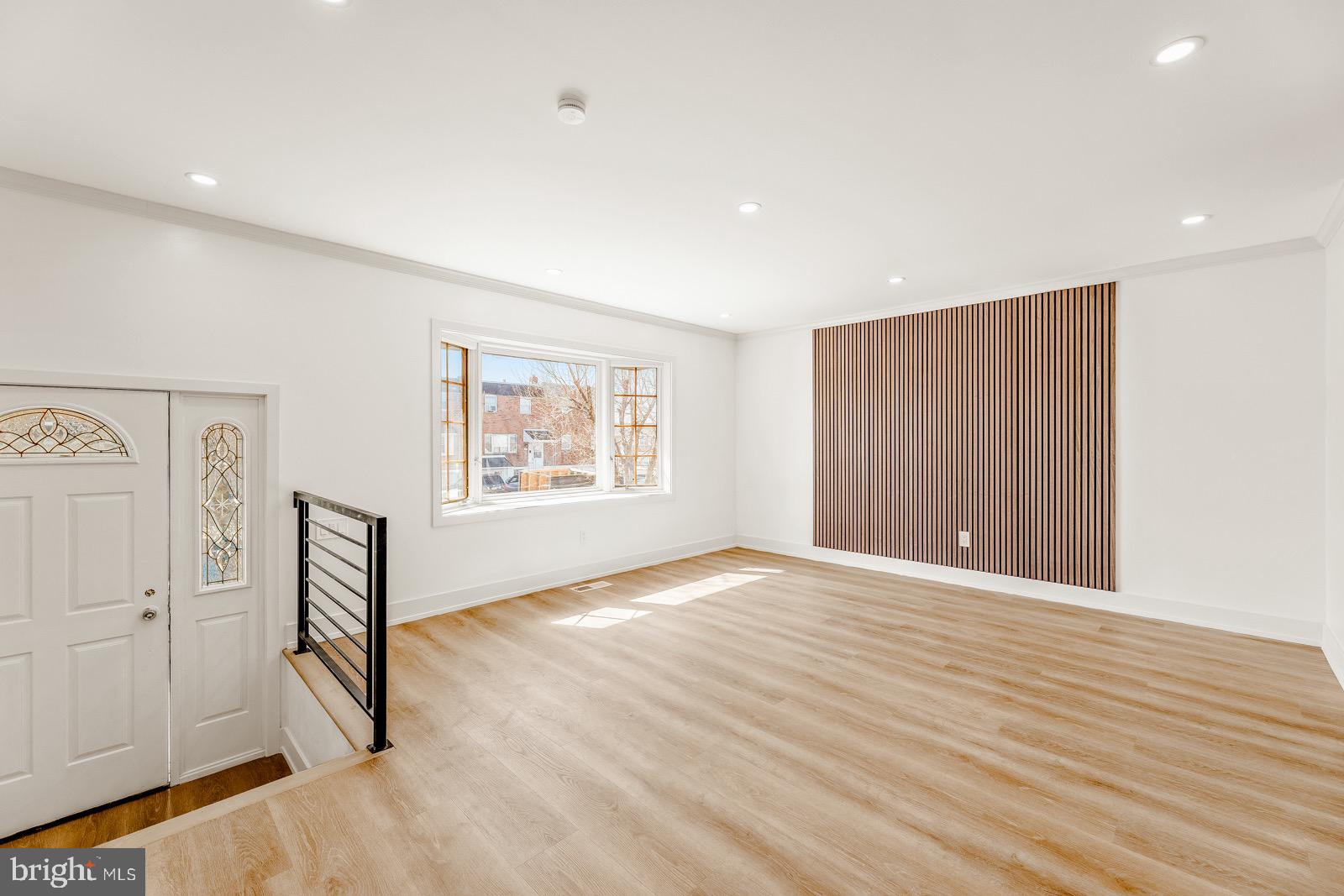 12457 Barbary Road Philadelphia, PA 19154 - Photo 4 of 33 Gallery Image 4