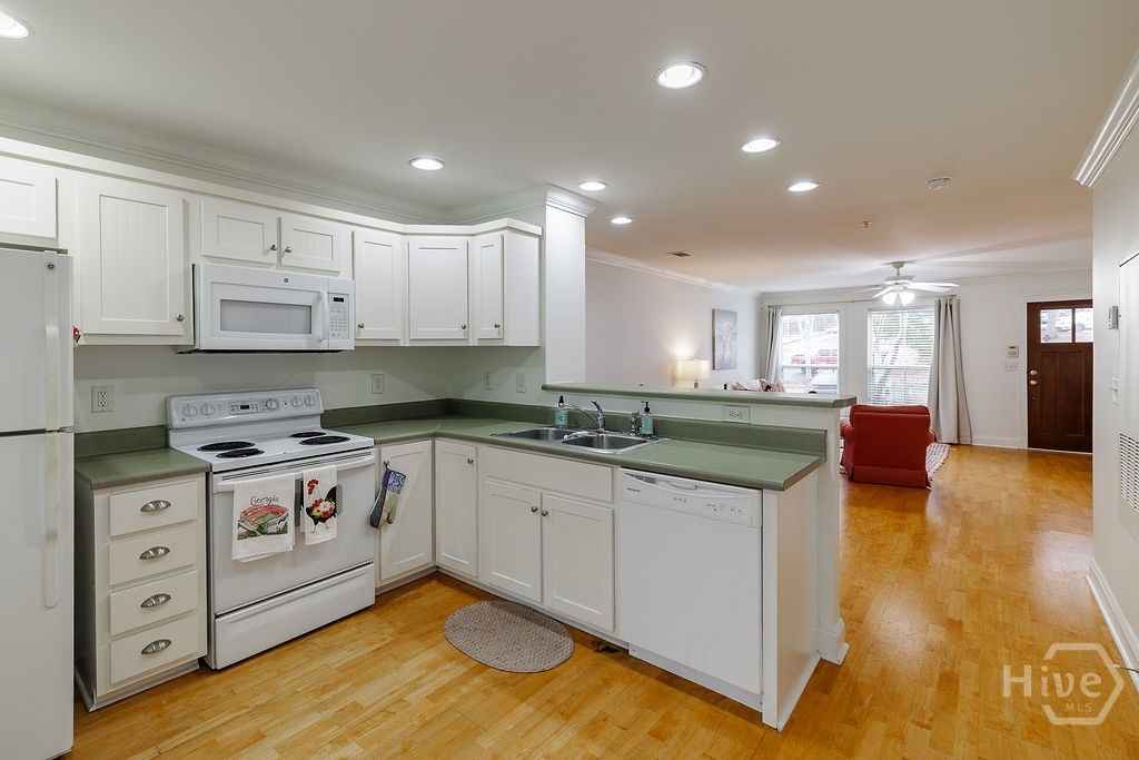 490 South Barnett Shoals Road, Unit 207 Athens, GA 30605 - Photo 13 of 31