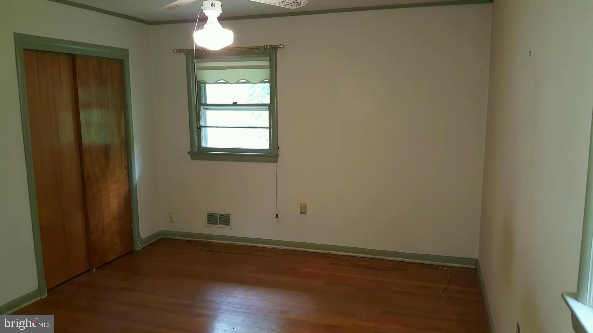 704 Winhall Way Silver Spring, MD 20904 - Photo 20 of 29 Bedroom