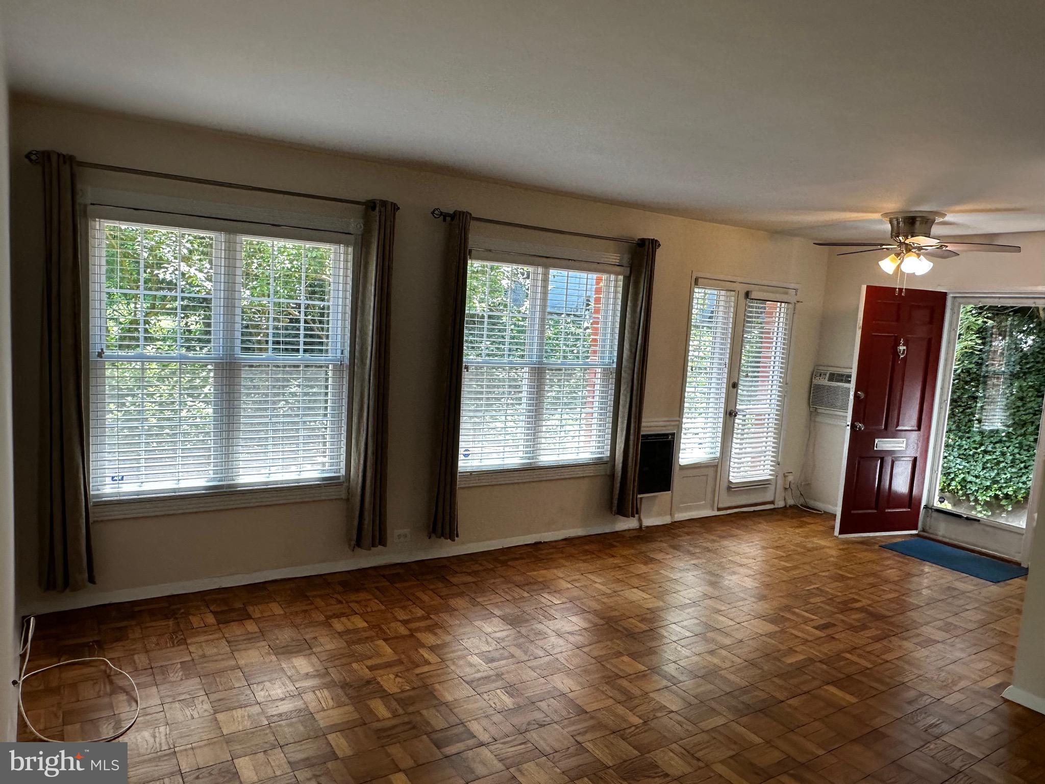 1718 Preston Road Alexandria, VA 22302 - Photo 8 of 19 Gallery Image 8