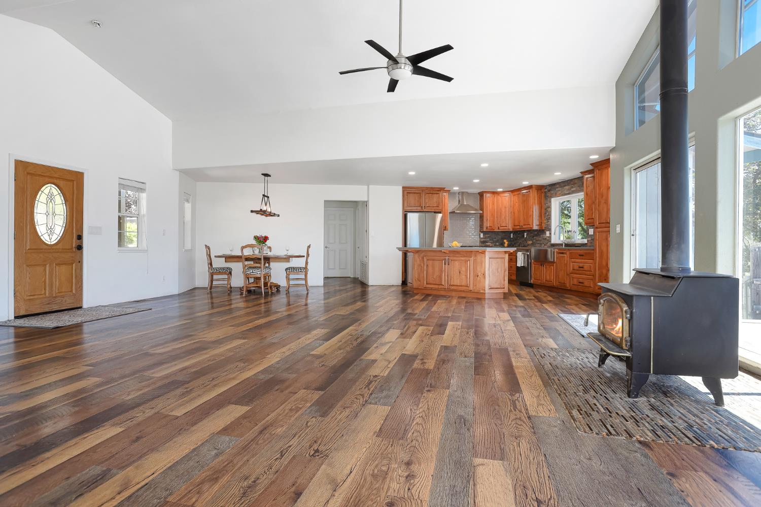 5250 Merritt Lane Placerville, CA 95667 - Photo 8 of 41