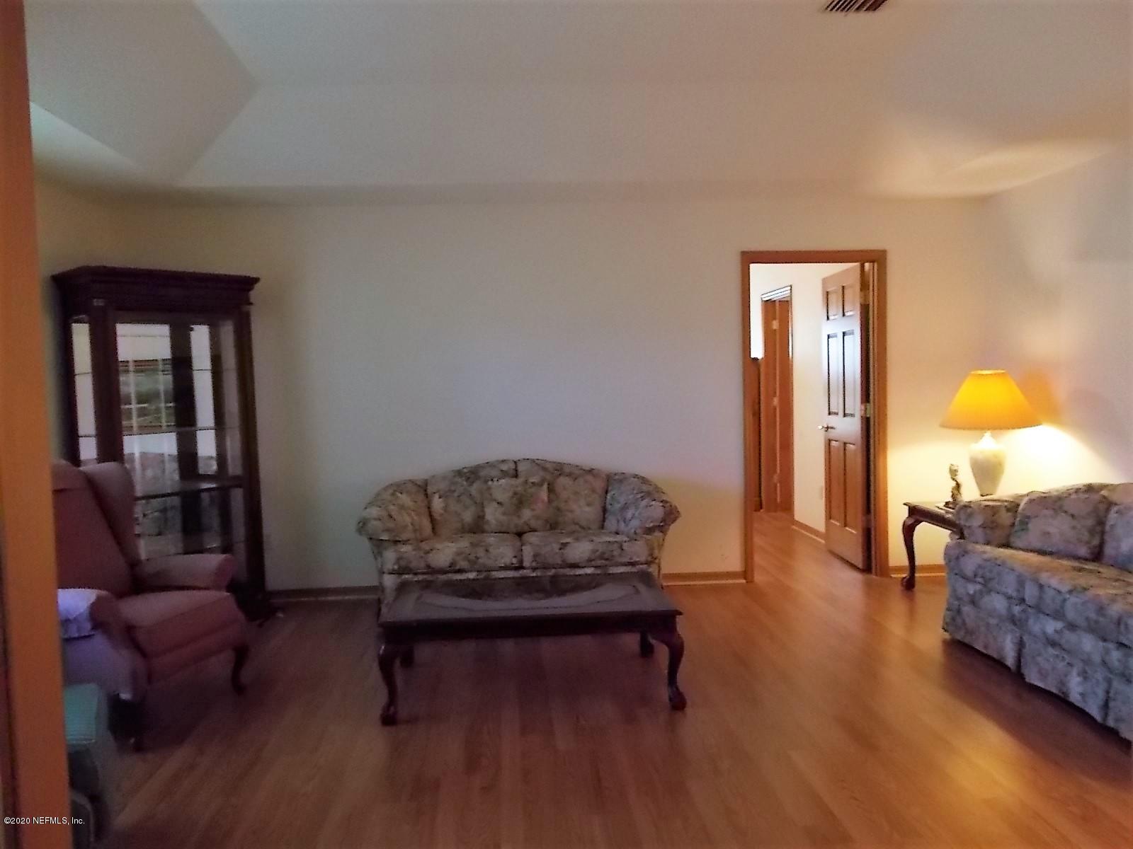 43637 Keen Cemetery Road Callahan, FL 32011 - Photo 13 of 28 Formal Living Room
