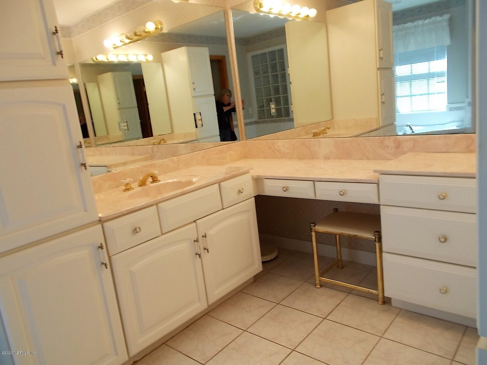 43637 Keen Cemetery Road Callahan, FL 32011 - Photo 16 of 28 Master bath view 2