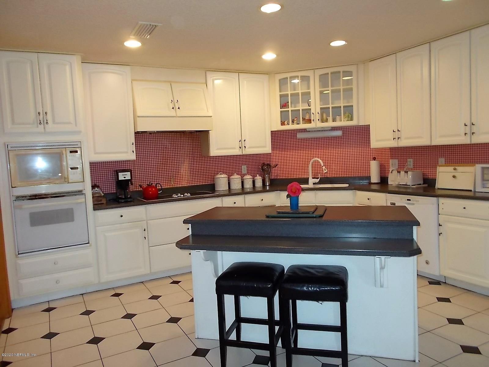 43637 Keen Cemetery Road Callahan, FL 32011 - Photo 6 of 28 Kitchen Island