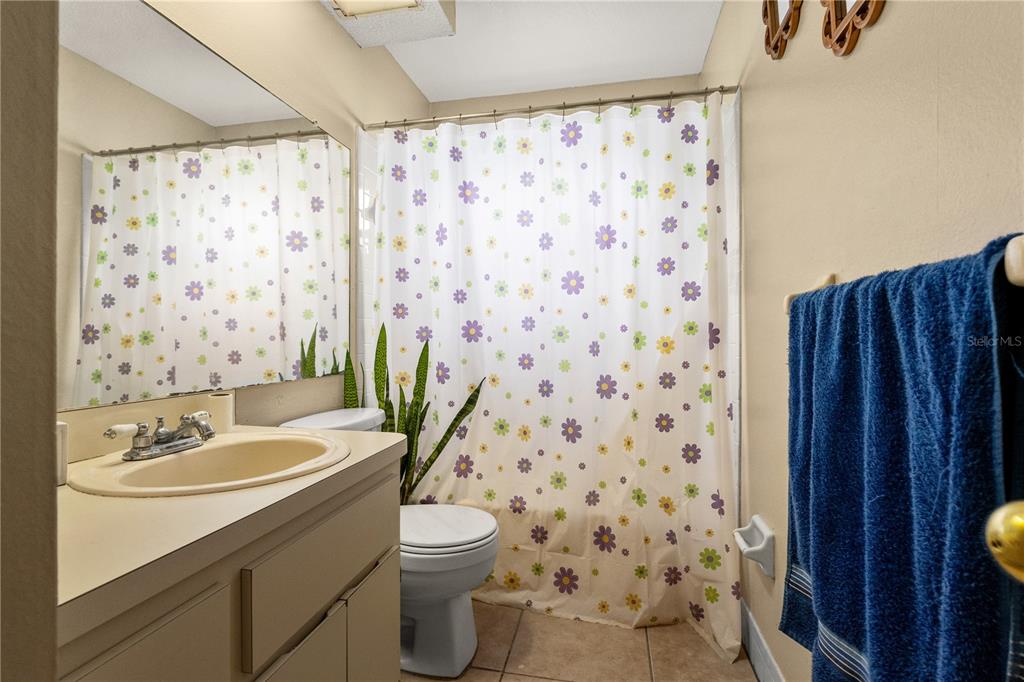 7340 Isle Drive Port Richey, FL 34668 - Photo 12 of 25 Gallery Image 12