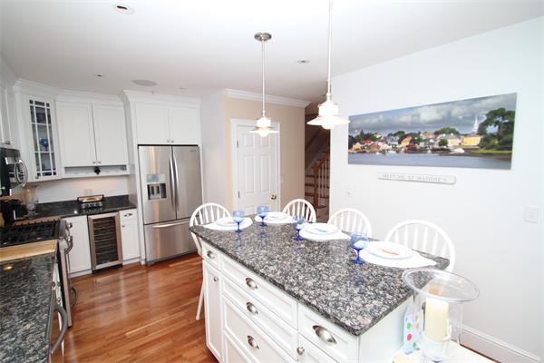 53 Intrepid Circle, Unit 53 Marblehead, MA 01945 - Photo 3 of 10 Gallery Image 3