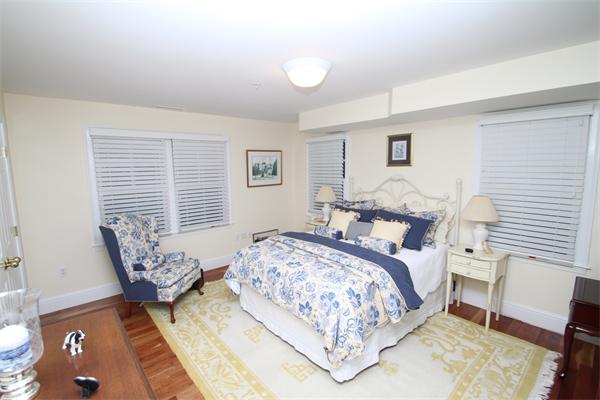 53 Intrepid Circle, Unit 53 Marblehead, MA 01945 - Photo 6 of 10 Gallery Image 6