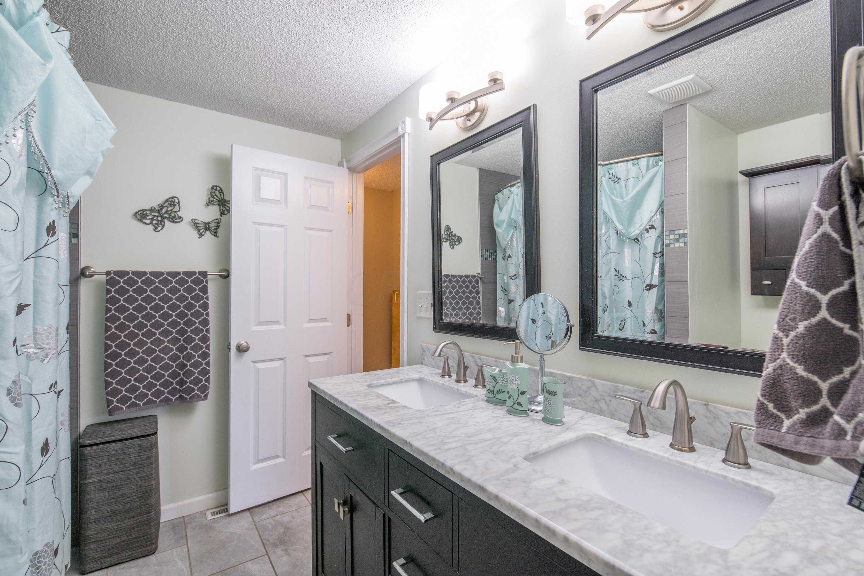 2719 West Case Road Columbus, OH 43235 - Photo 13 of 26 Gallery Image 13