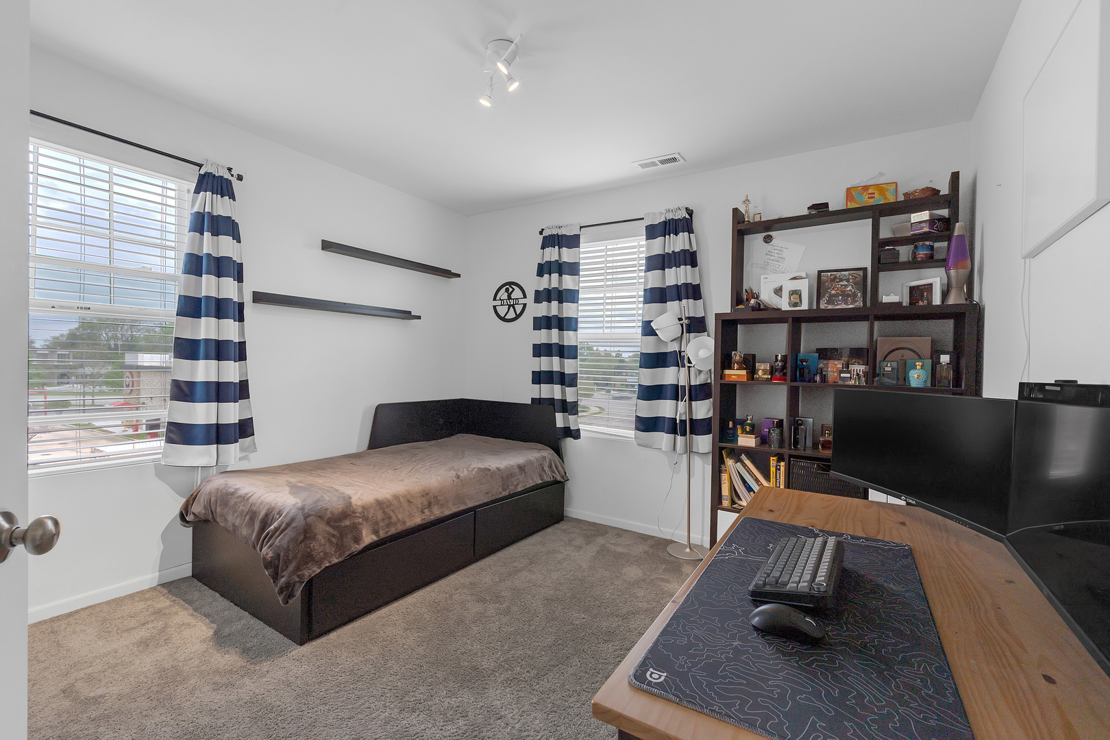 1134 East Bauer Road Naperville, IL 60563 - Photo 15 of 25