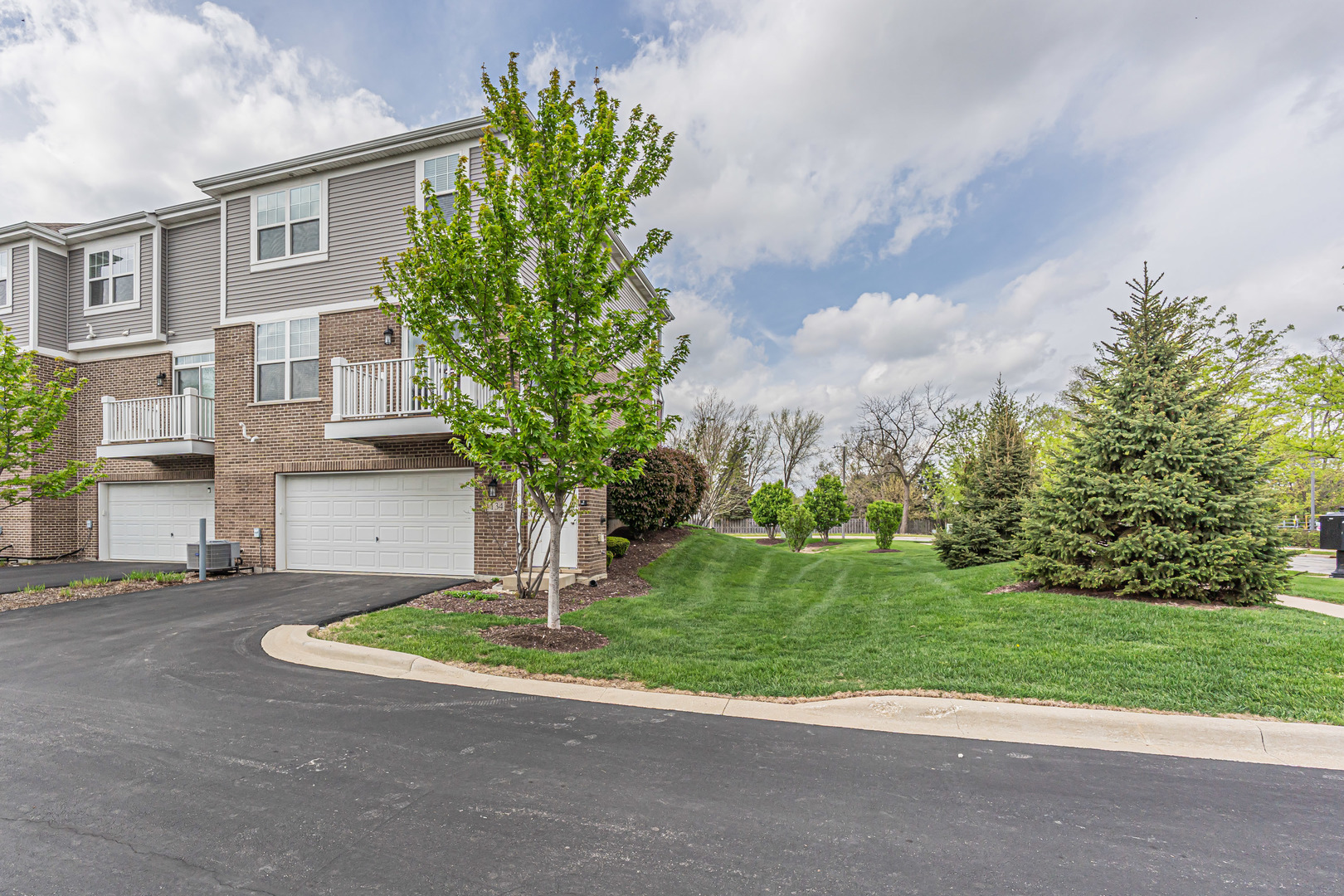 1134 East Bauer Road Naperville, IL 60563 - Photo 23 of 25
