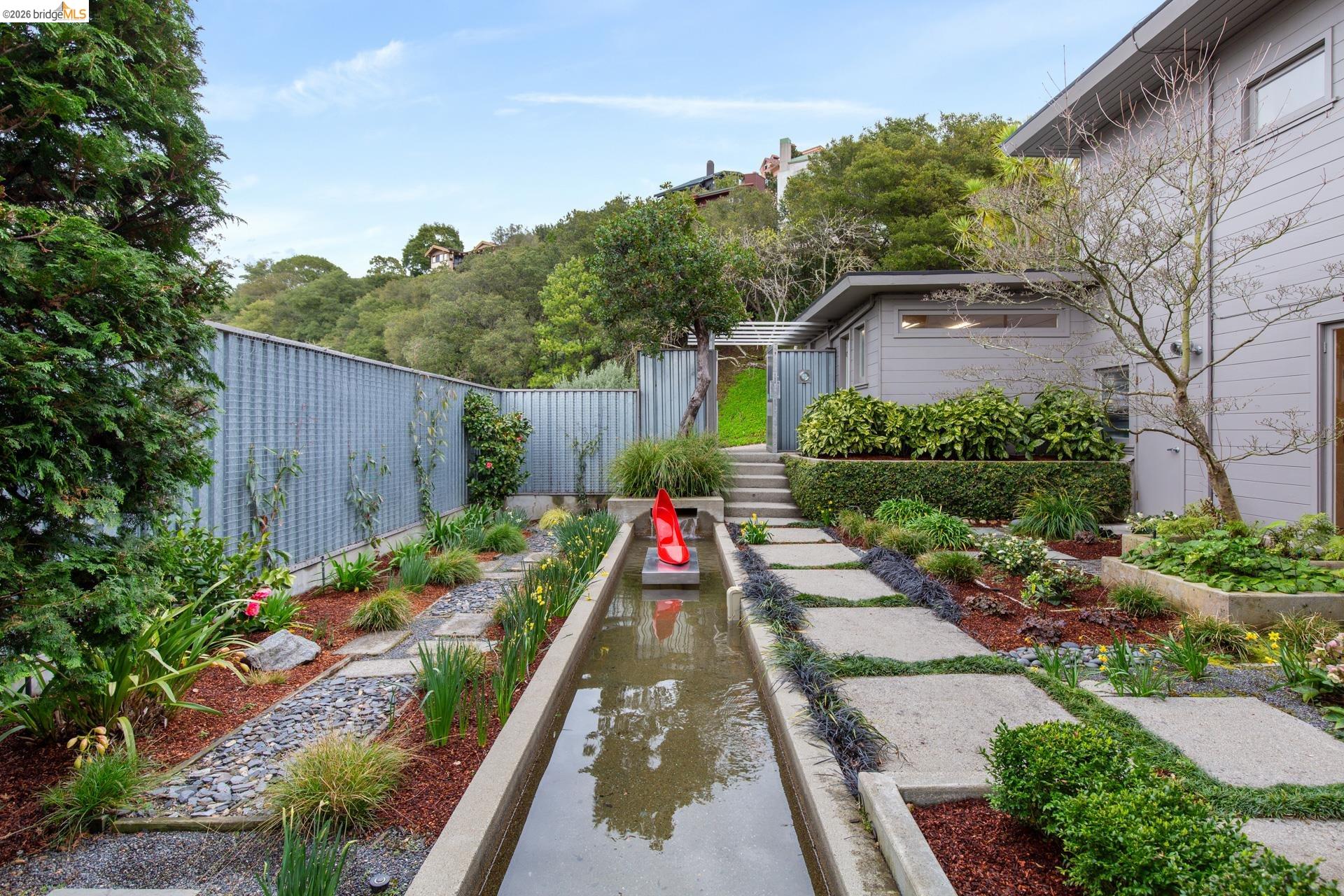 2 Gravatt Drive Berkeley, CA 94705 - Photo 6 of 59