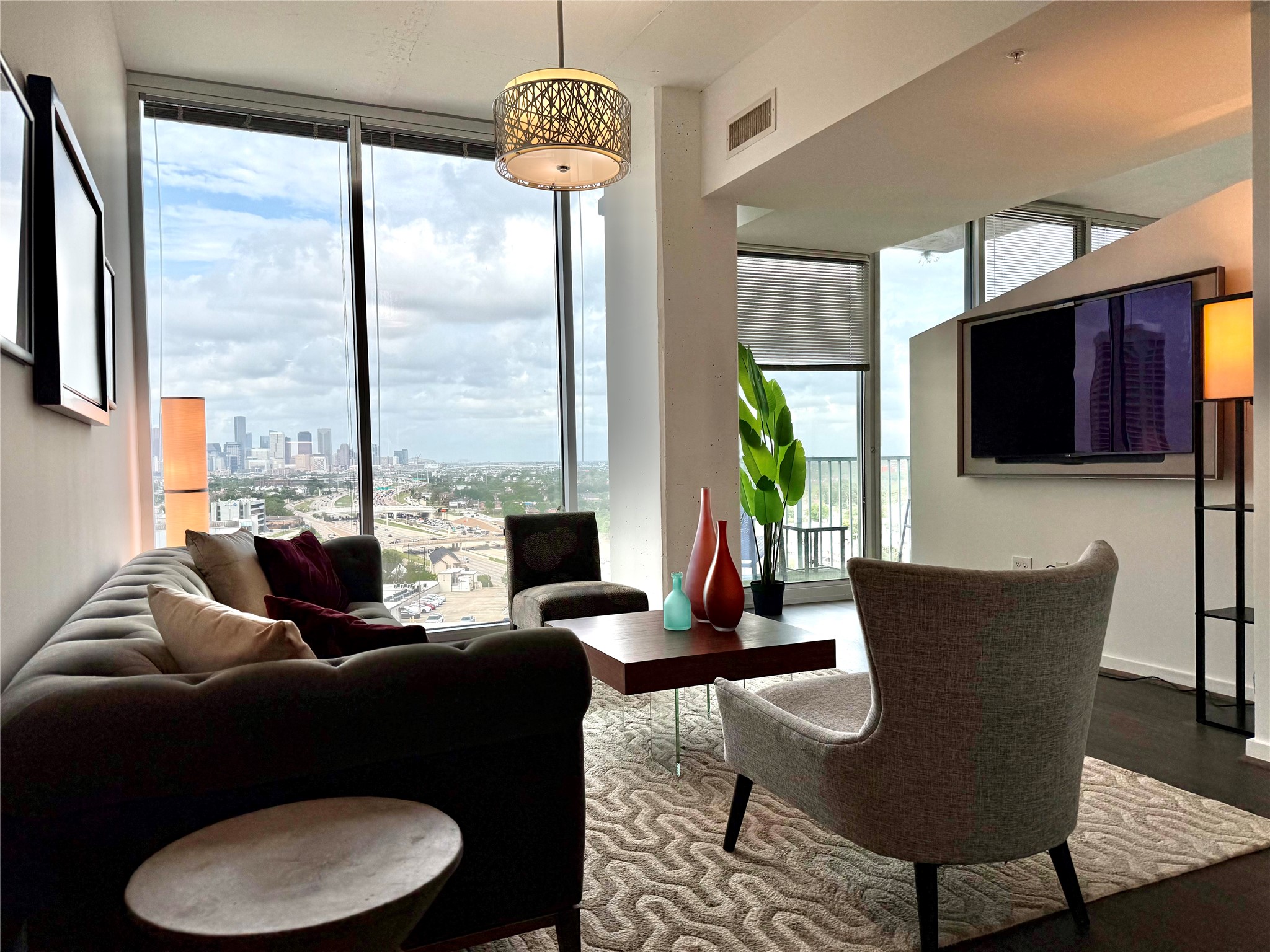 5925 Almeda Road, Unit 11509 Houston, TX 77004 - Photo 1 of 36 Great flow for entertaining with a premium downtown view