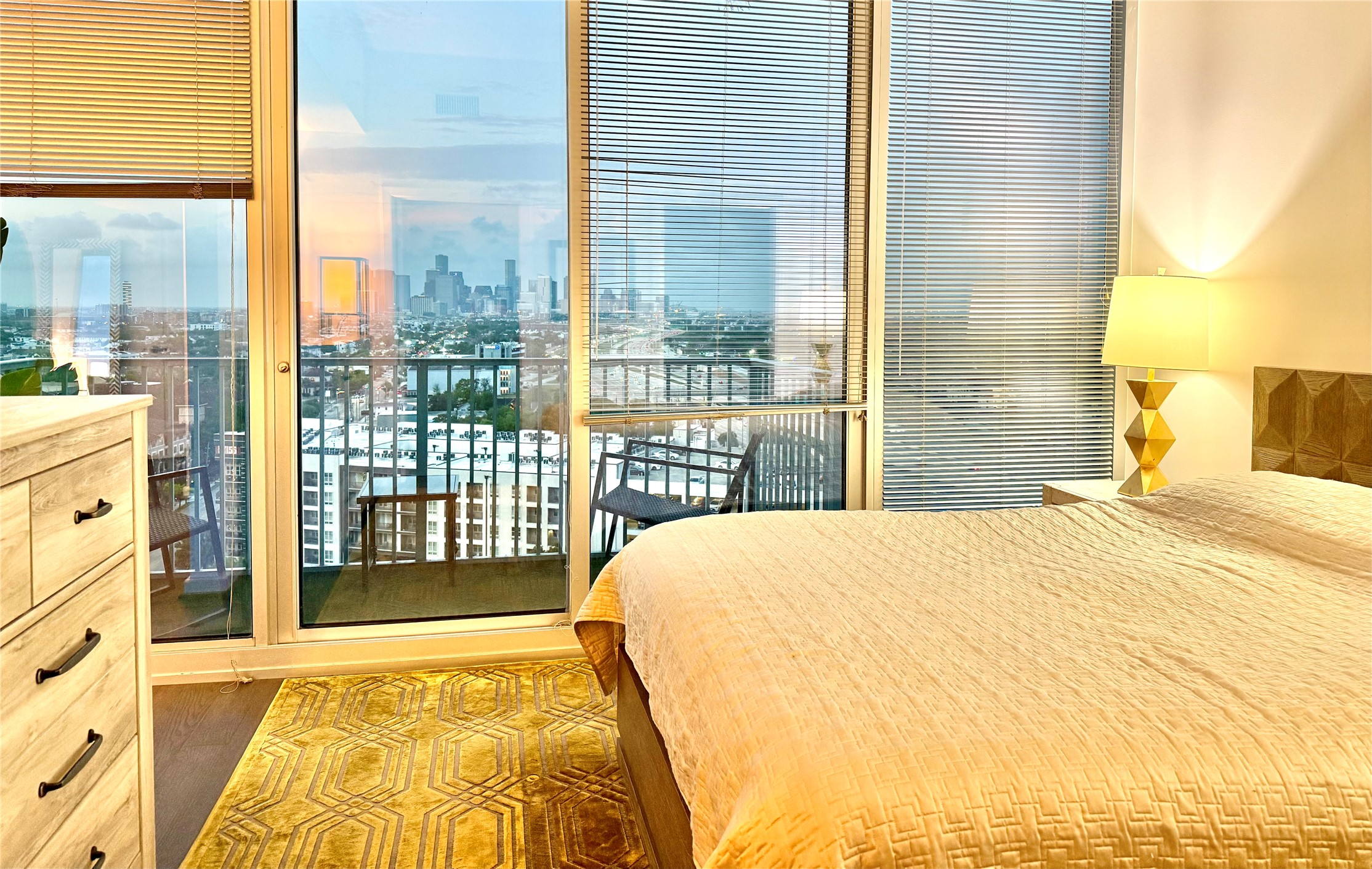 5925 Almeda Road, Unit 11509 Houston, TX 77004 - Photo 2 of 36 Downtown lights come to life