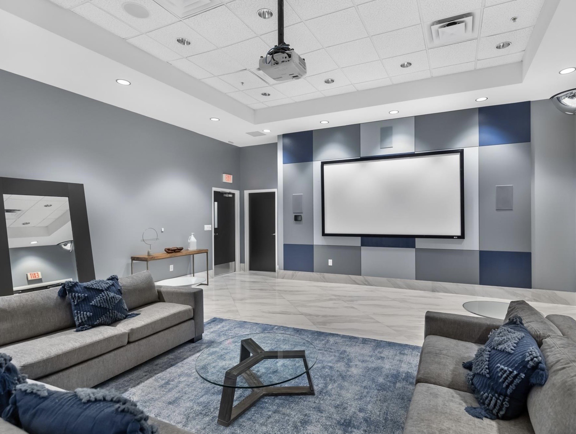 5925 Almeda Road, Unit 11509 Houston, TX 77004 - Photo 36 of 36 media and party room