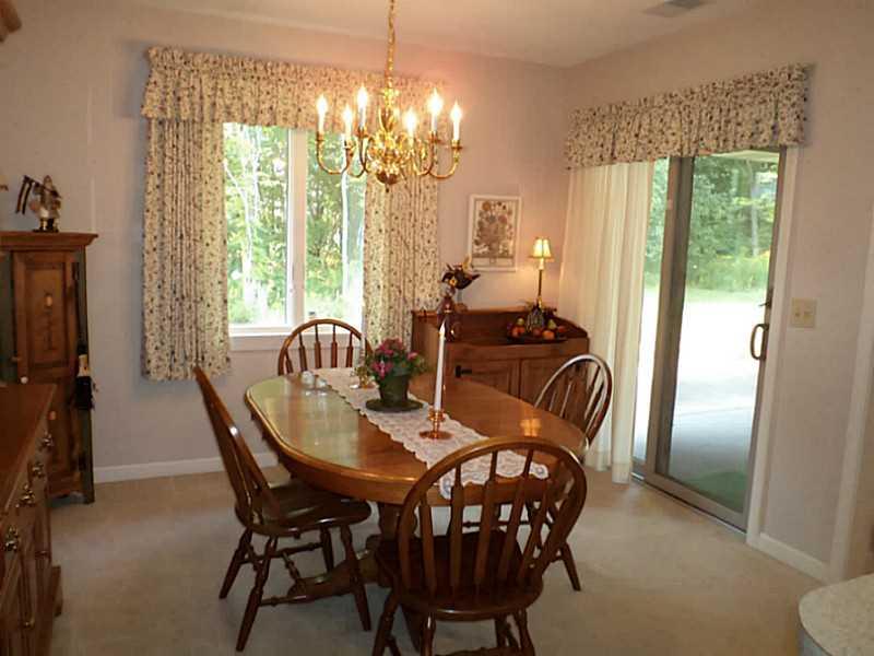 167 Nesbitt Road, Unit T12 New Castle, PA 16105 - Photo 10 of 18 Dining Room. Overlooks woods