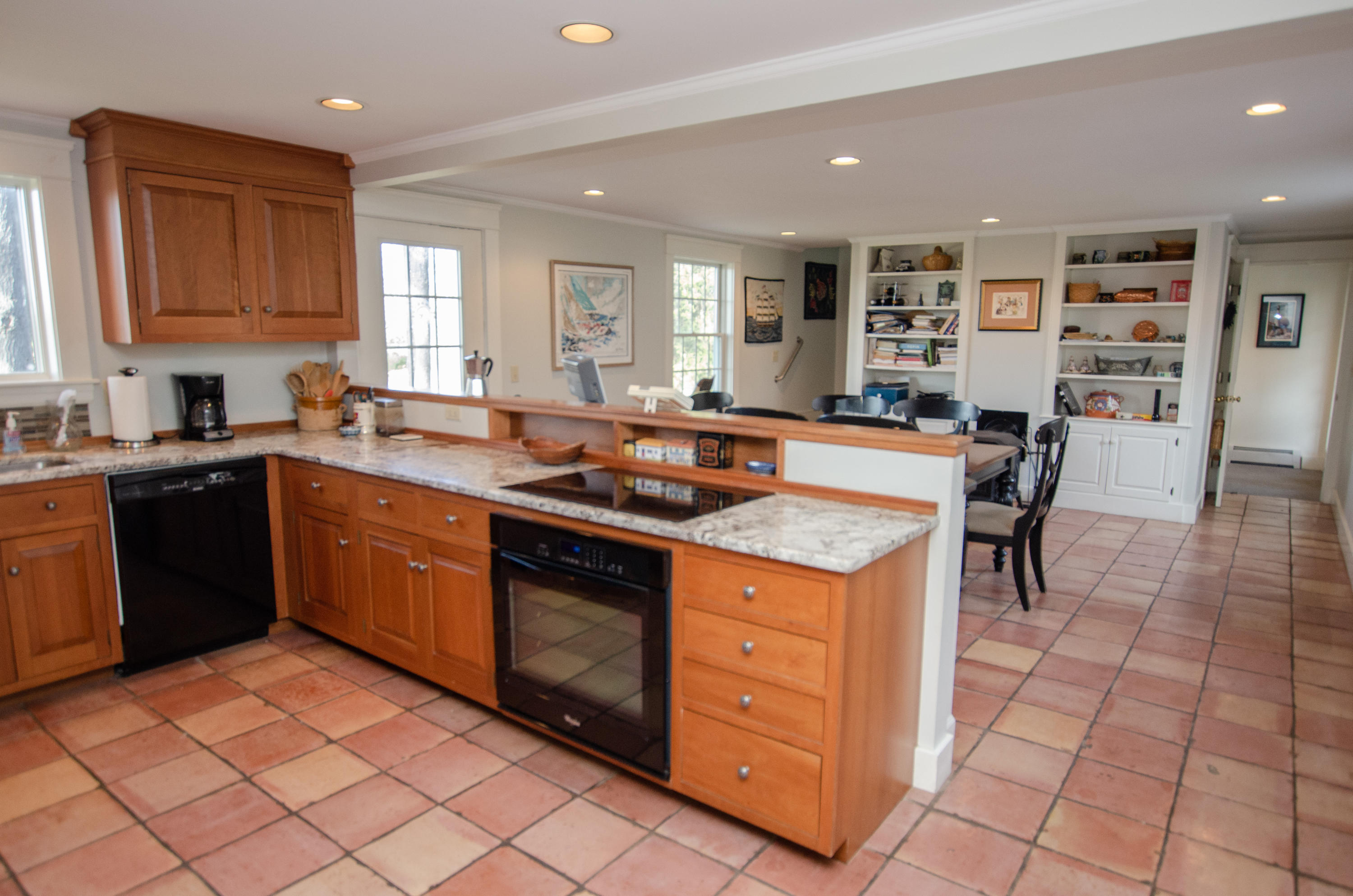640 River Road Orrington, ME 04474 - Photo 8 of 61 Kitchen 4