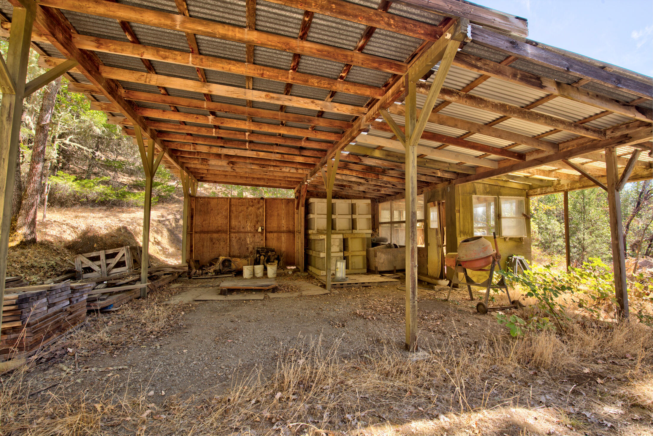 7312 North Applegate Road Grants Pass, OR 97527 - Photo 68 of 81 125A5609_10_11_12_13
