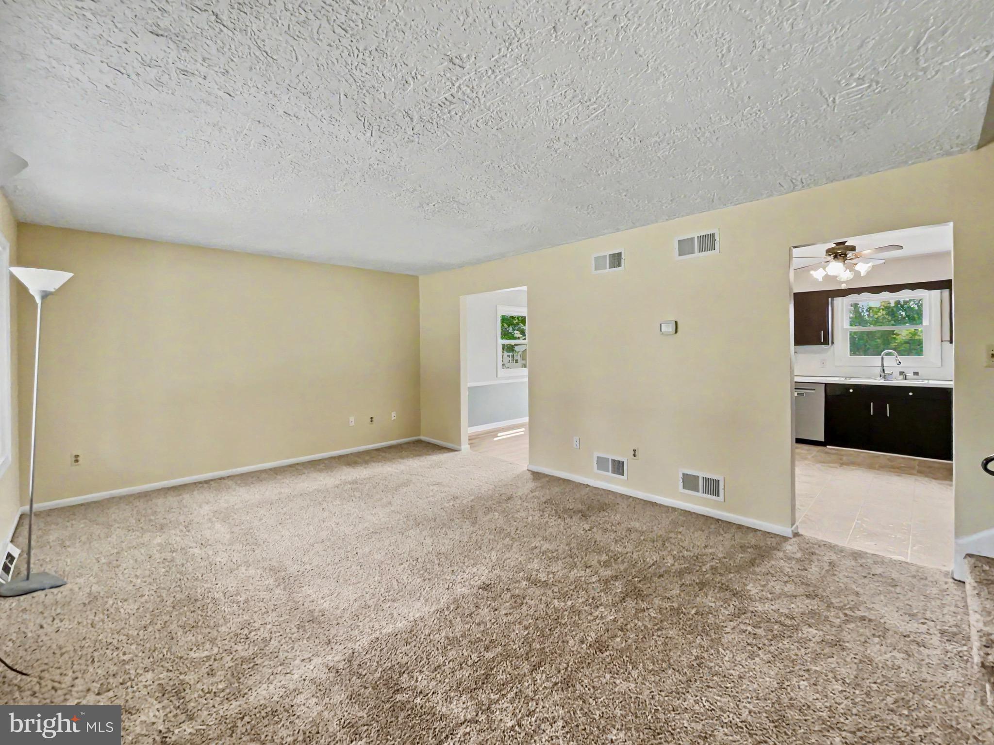 439 Valley Road York, PA 17407 - Photo 5 of 26 Gallery Image 5